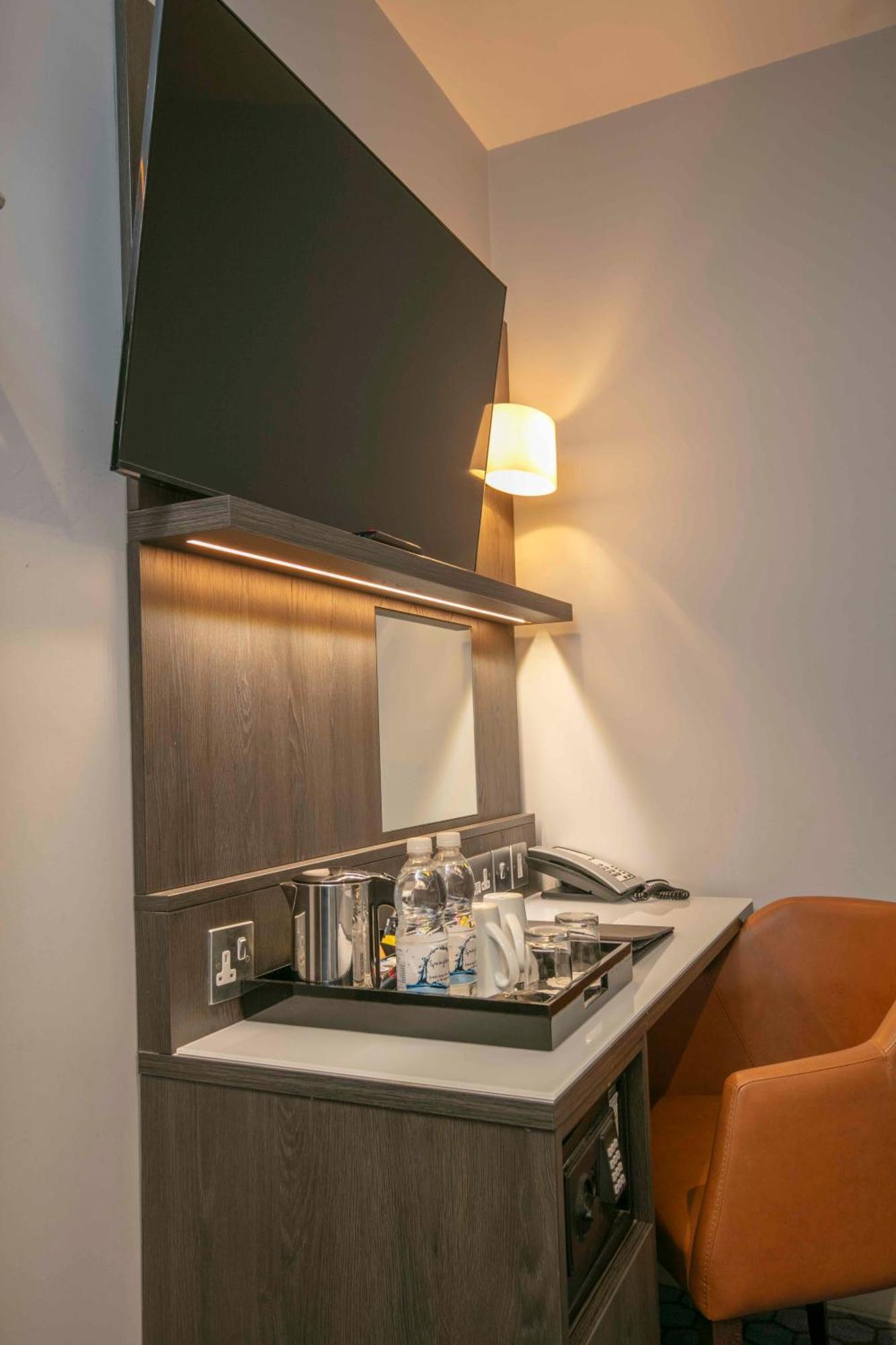 Best Western Plus Vauxhall Hotel London Eksteriør billede