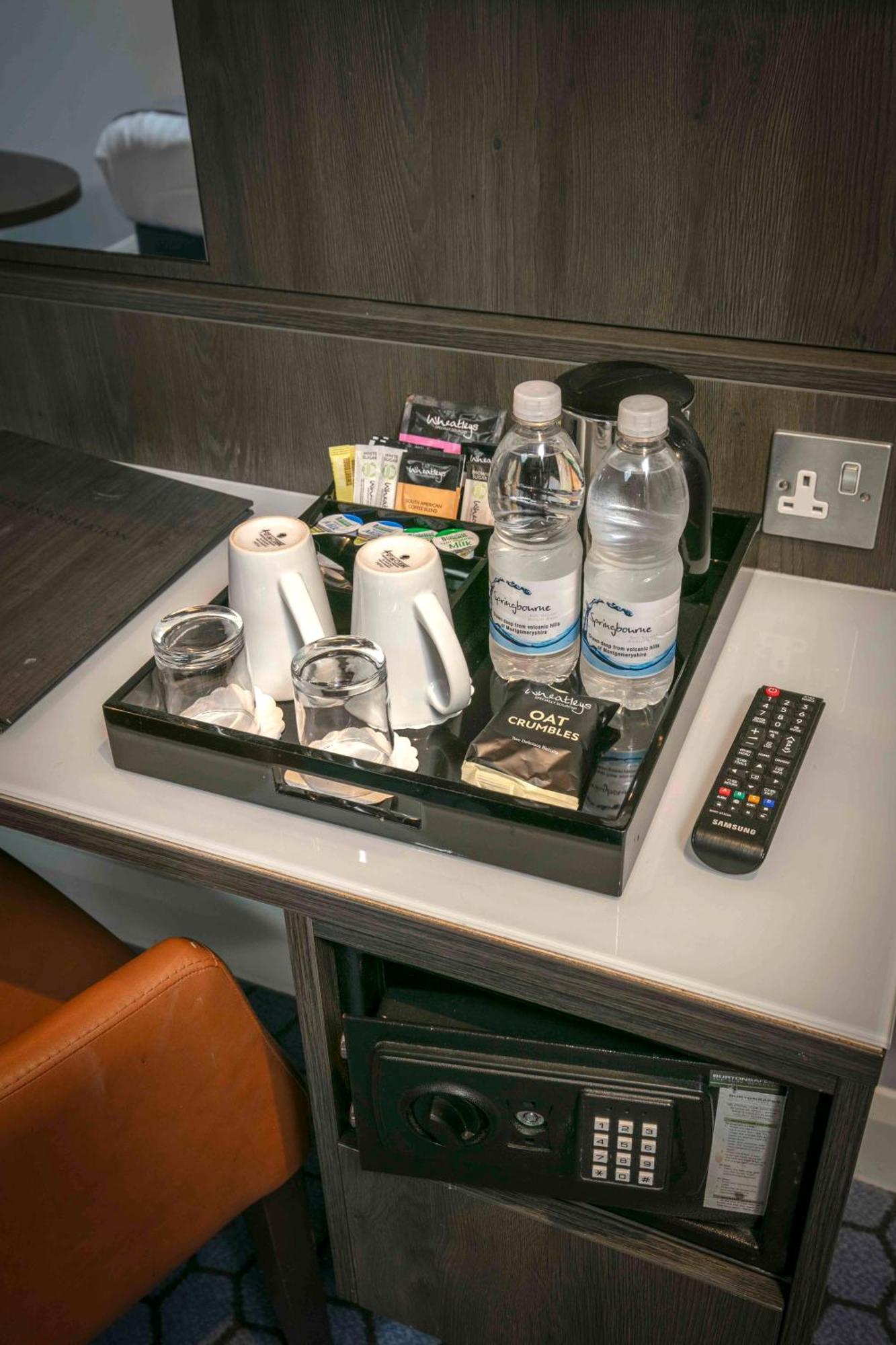 Best Western Plus Vauxhall Hotel London Eksteriør billede
